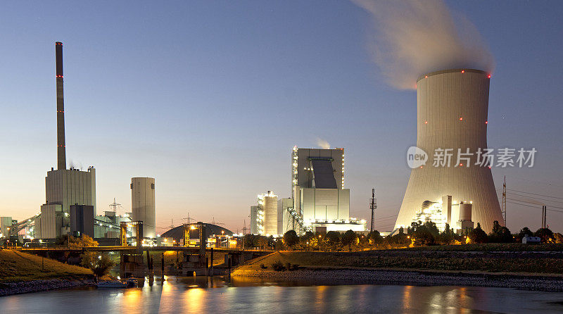 Hard coal-fired power plant „Walsum Unit 10“, located in the city of Duisburg, North Rhine Westphalia.